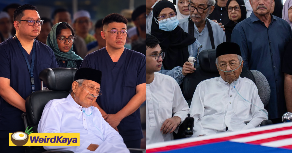 ‘A Symbol Of Unity’ – Photo Of Malay, Chinese & Indian Healthcare Workers Standing By Mahathir’s Side Goes Viral | WeirdKaya