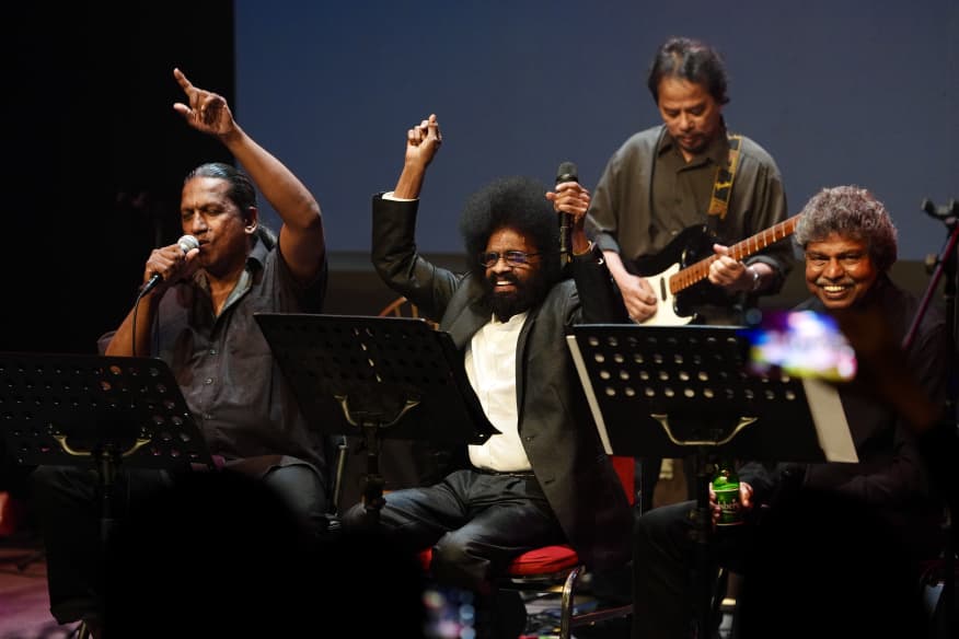 1 - Special appearance by legendary Malaysian band Alleycats