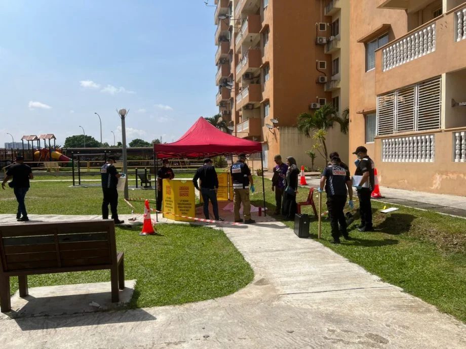 11yo falls from 7th floor (2)