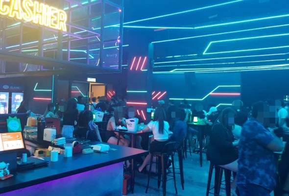 147 partygoers slapped with RM750,000 fine for breaching SOPs at JB entertainment centre