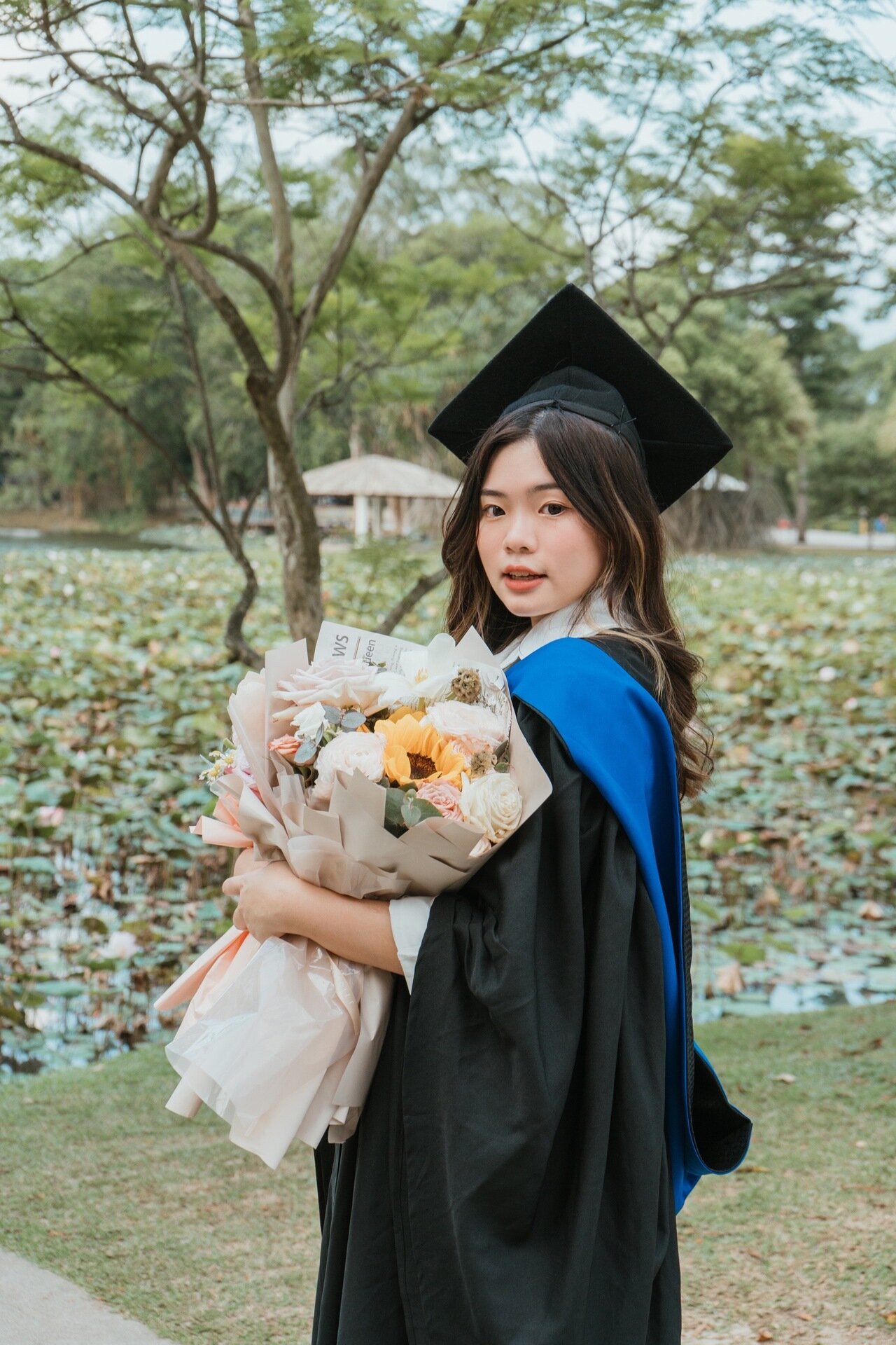 2.3 Yee Nie's Graduation