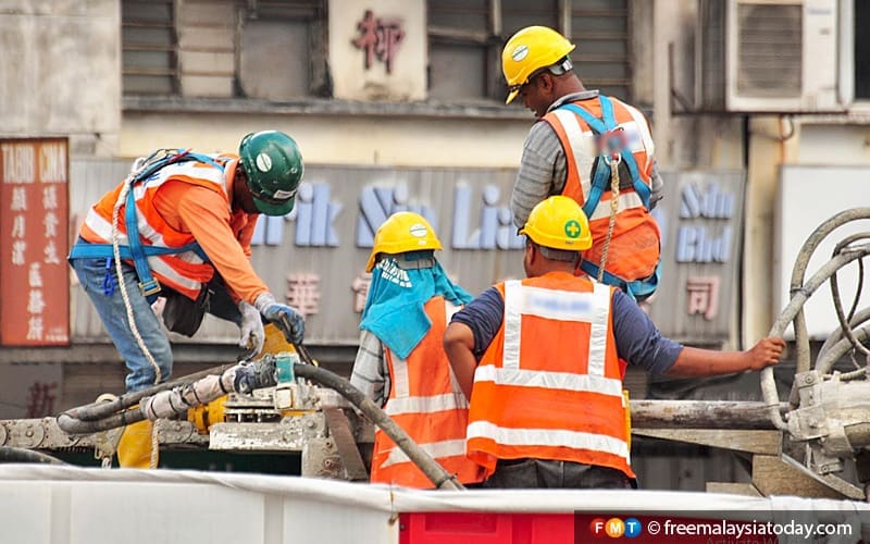 "Vaccinate Malaysians and foreign workers simultaneously" says Shamsuddin