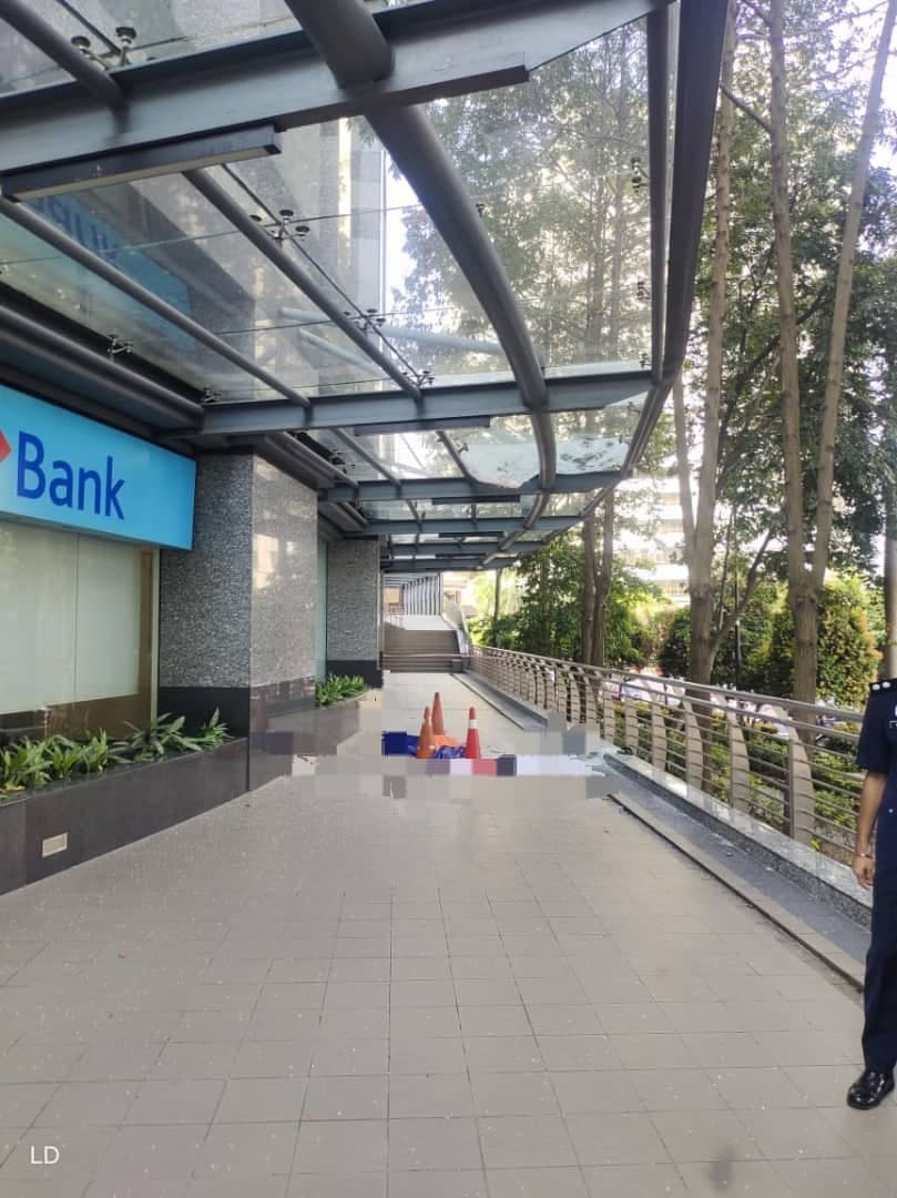 43yo Foreign Worker Loses Head & Dies After Allegedly Jumping From 29th Floor At Bandar Utama