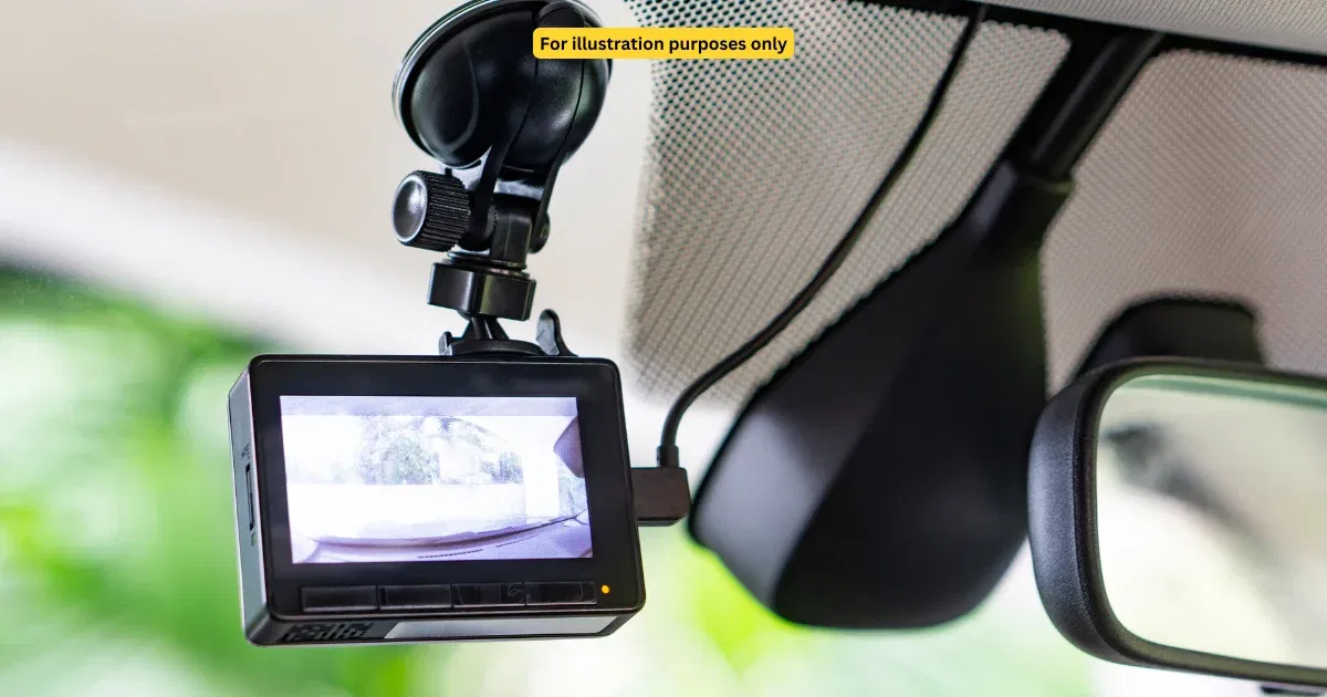 Dash cam in car