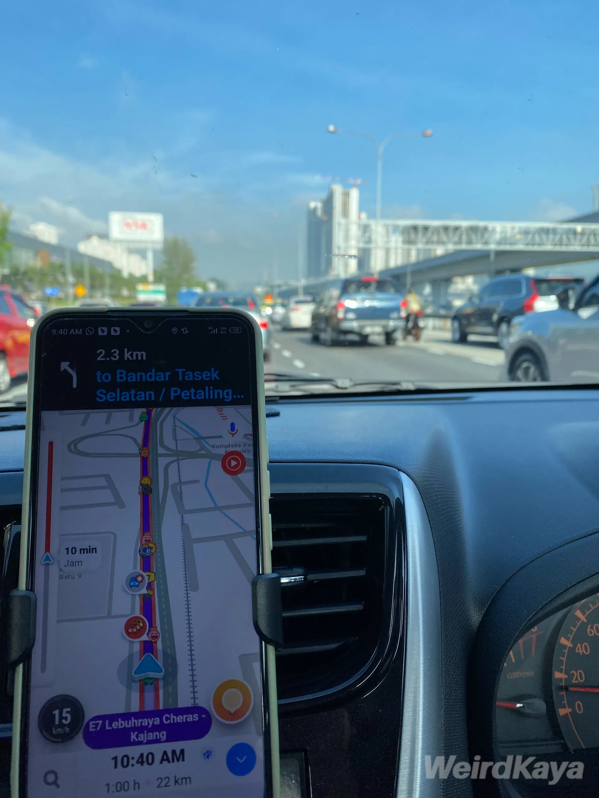 Traffic jam waze