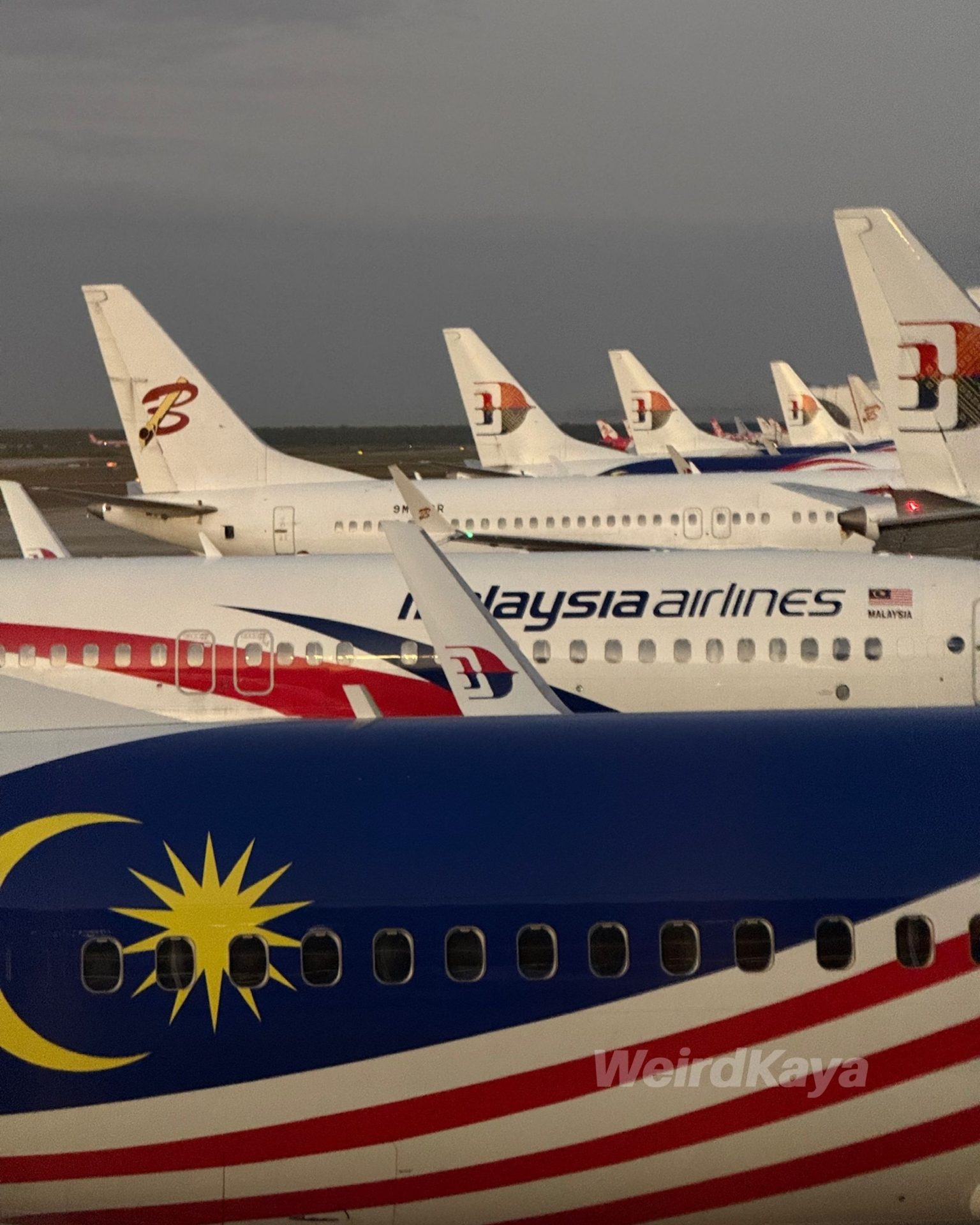  wk klia malaysia airlines batik air ( ) 