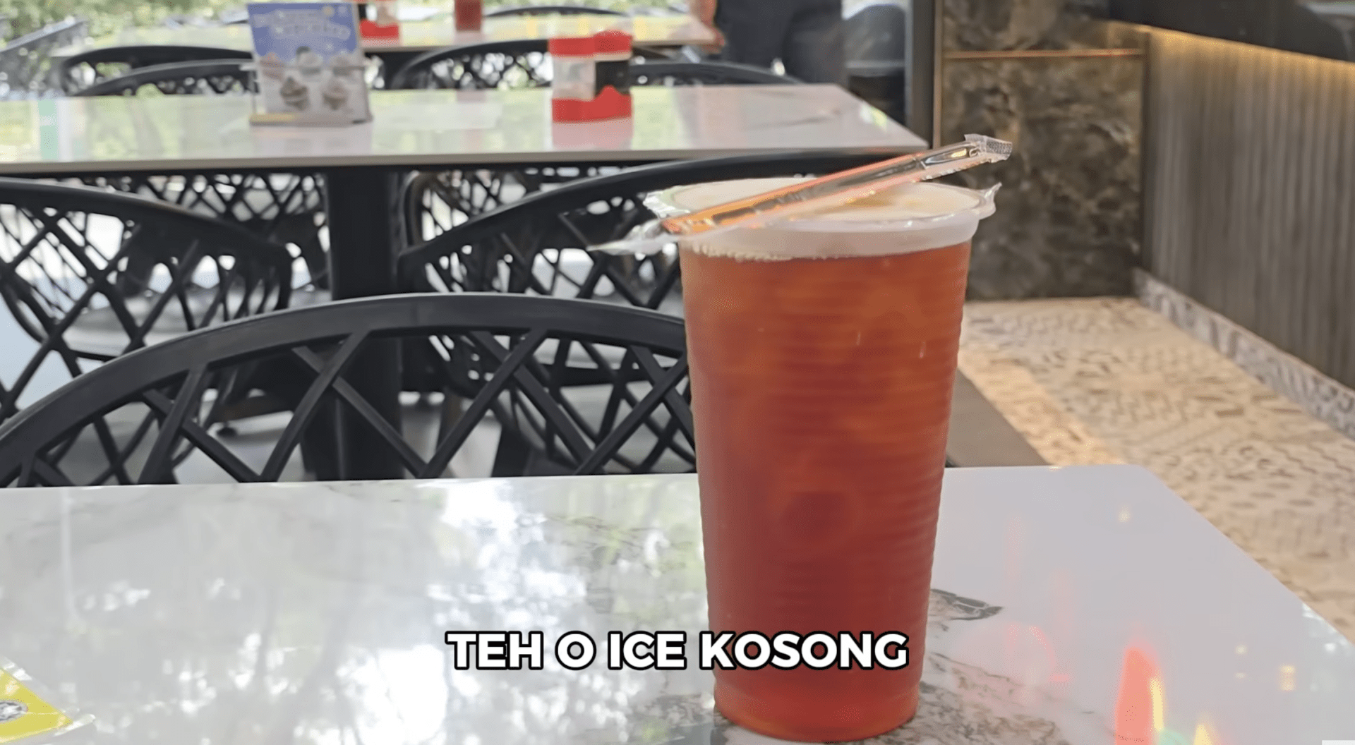 wk teh o ais kosong