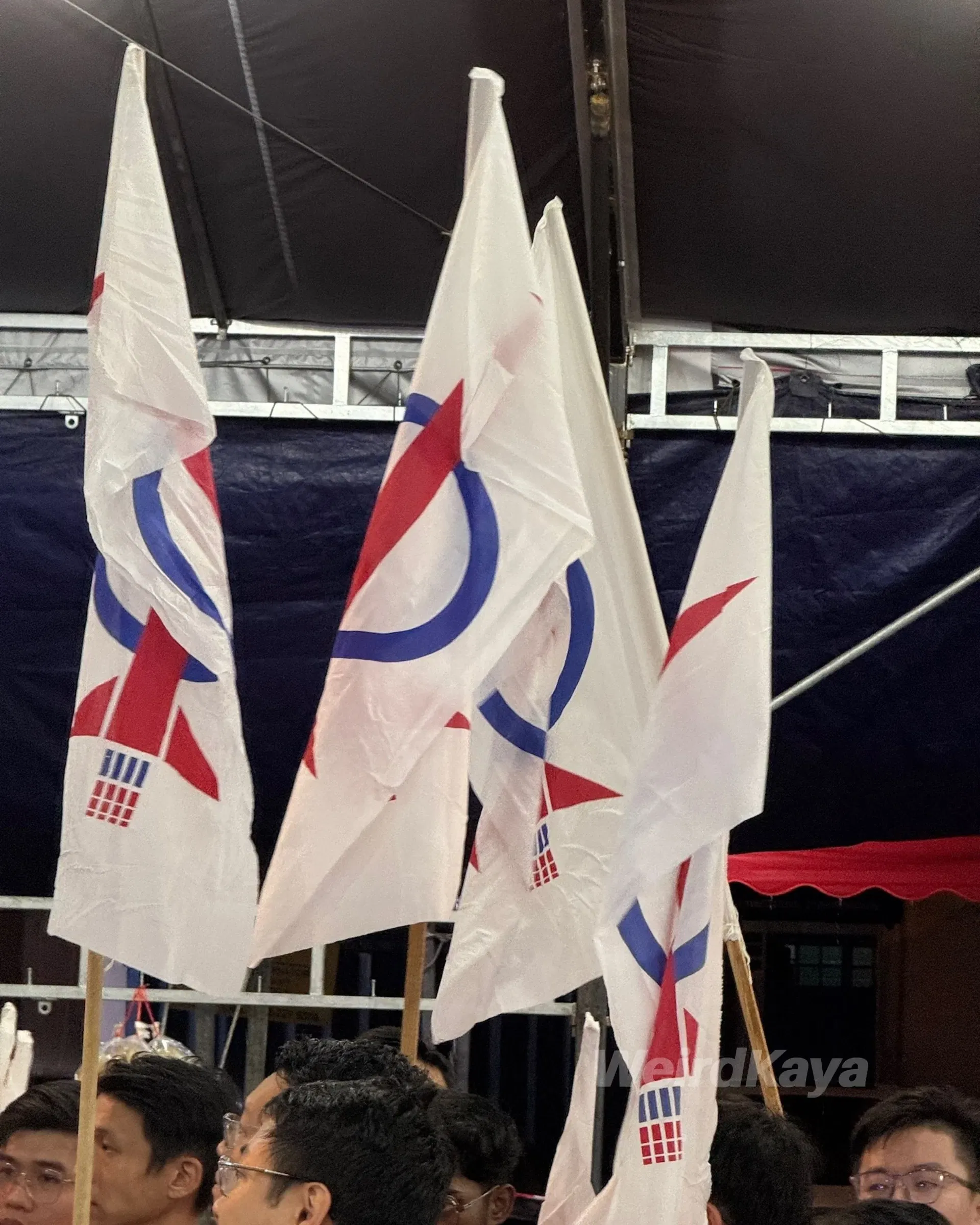  wk dap flag 