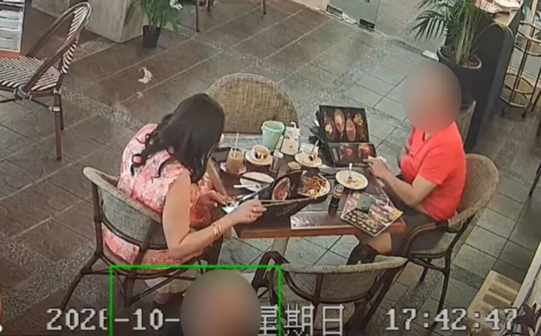 Foreigner In Penang Allegedly Pulls Chest Hair In Char Kuey Teow To Avoid Paying RM30 Bill 1.jpg 3