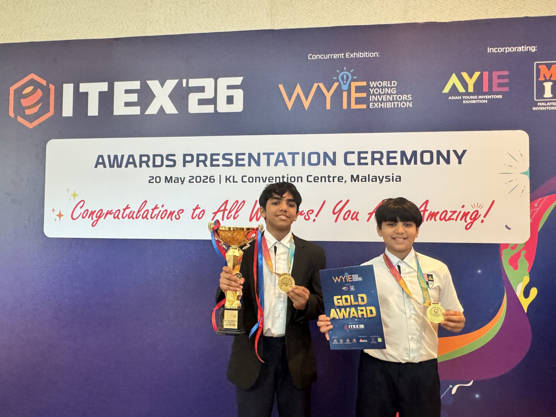 Gold Medal and Best Young Inventor Award for Minedu AI Primary AI Avatar Tutor Teaching Science