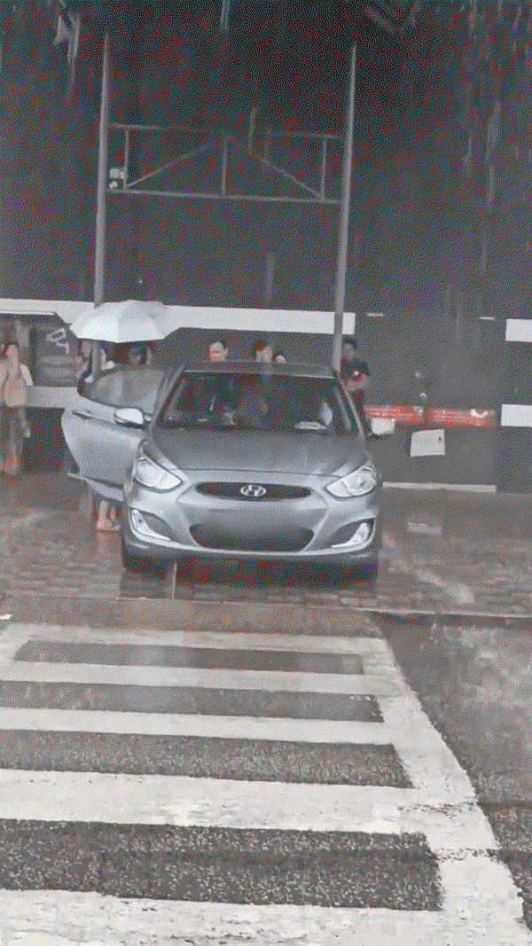 460660257_7422847184484253_482664527618679430_n-ezgif.com-video-to-gif-converter