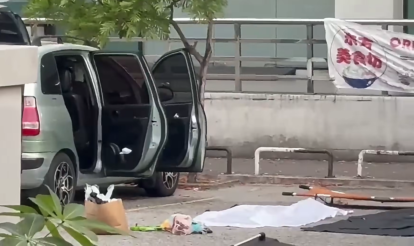 Bodies found in car Semenyih (1)