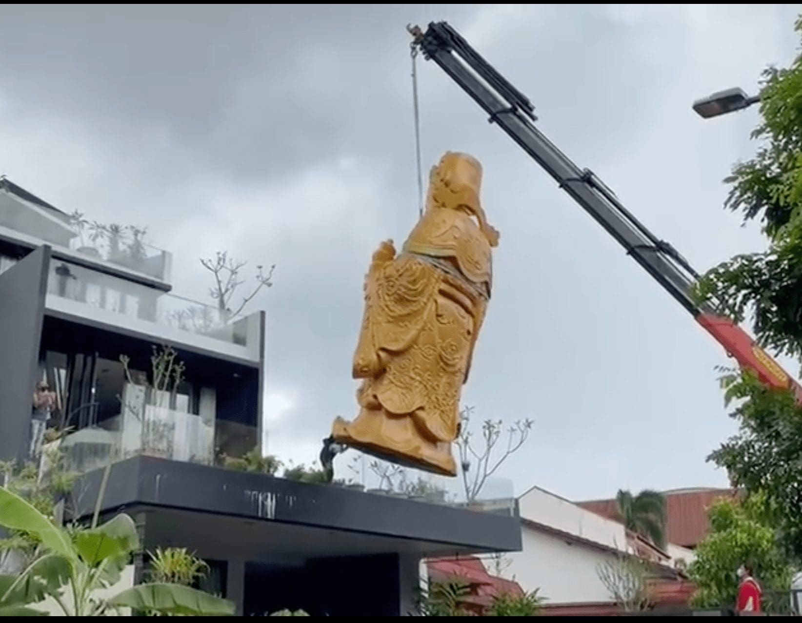 God of Fortune spotted at SG household 2