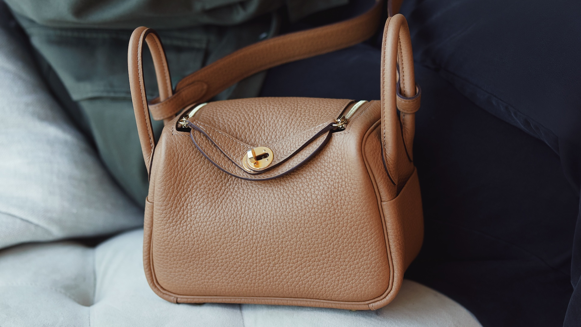 Hermes Lindy bag