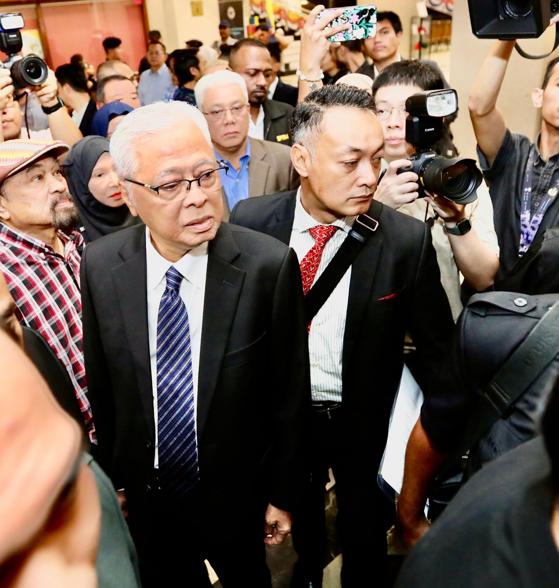 Ismail Sabri charged in court (1)