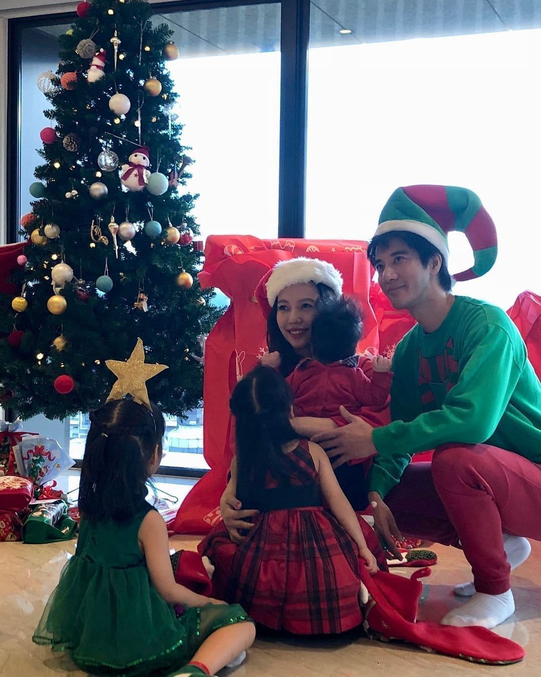 Lee jinglei and wang leehom family 2