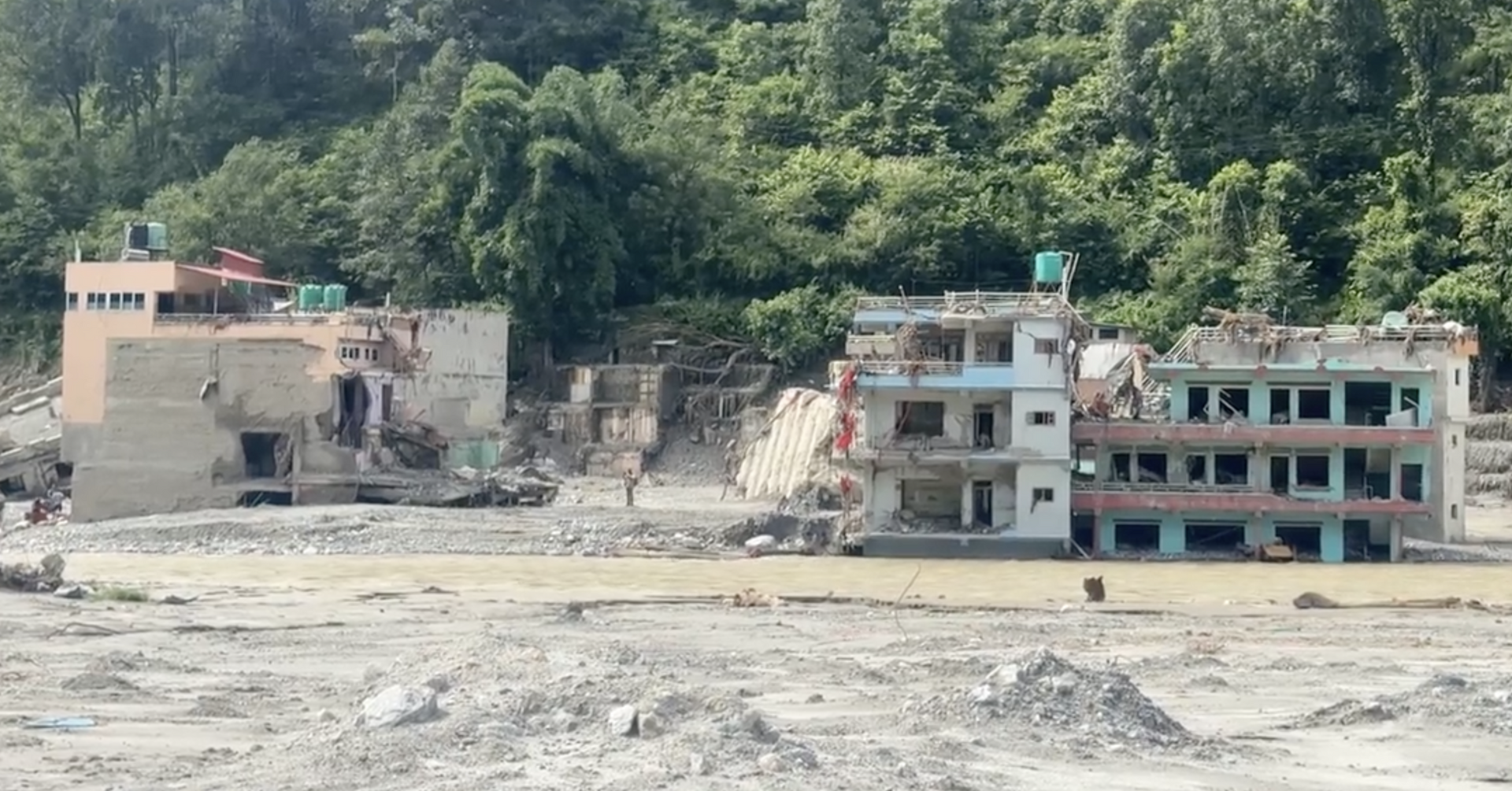 Nepal flood man family missing
