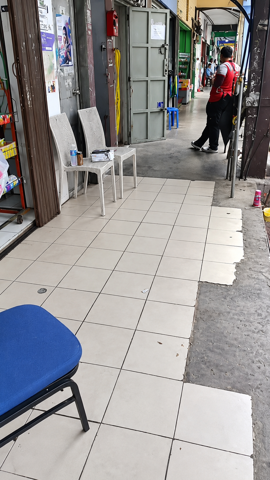 Rotting body at Johor shophouse