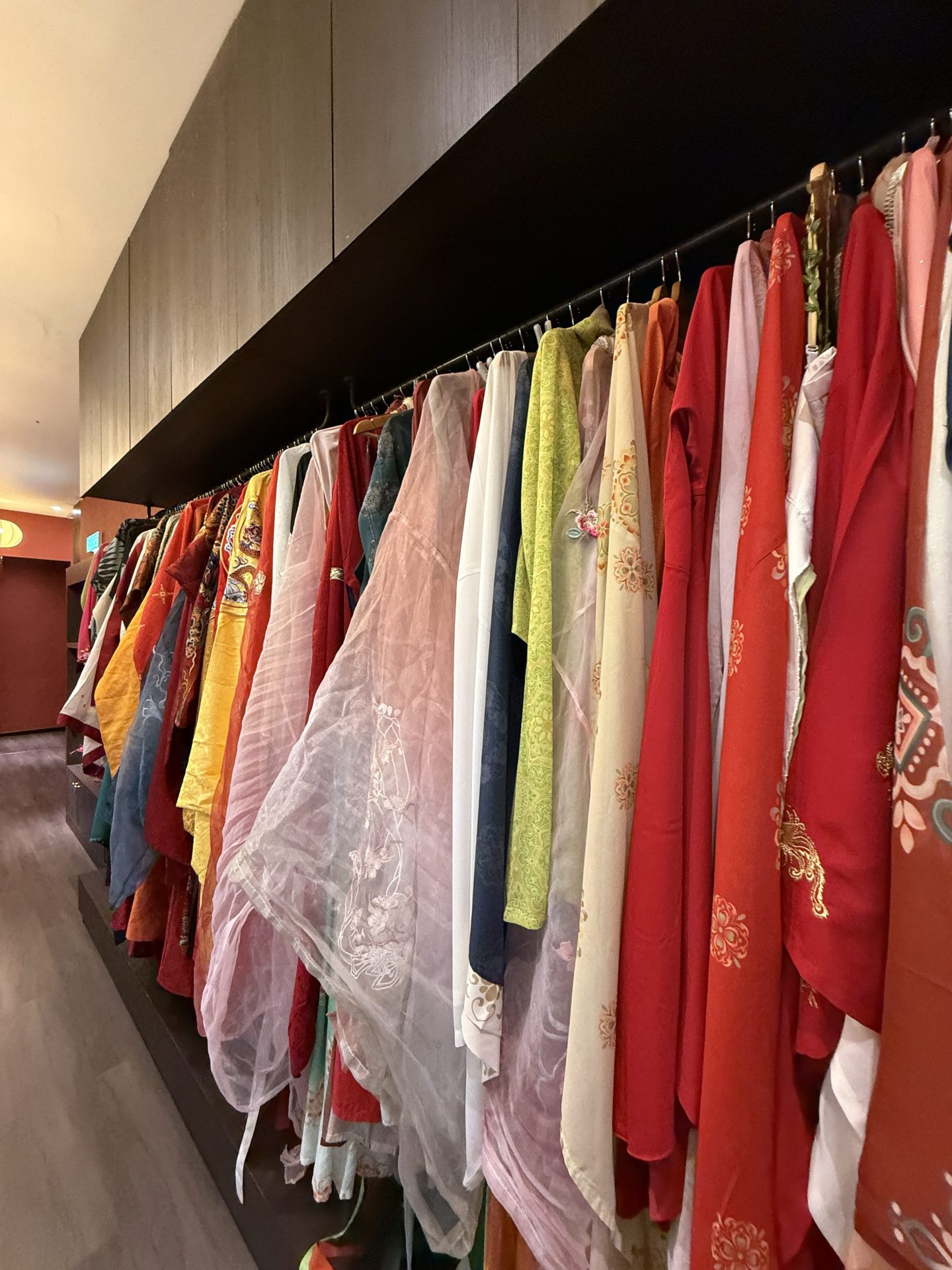 Xuyan costume selection