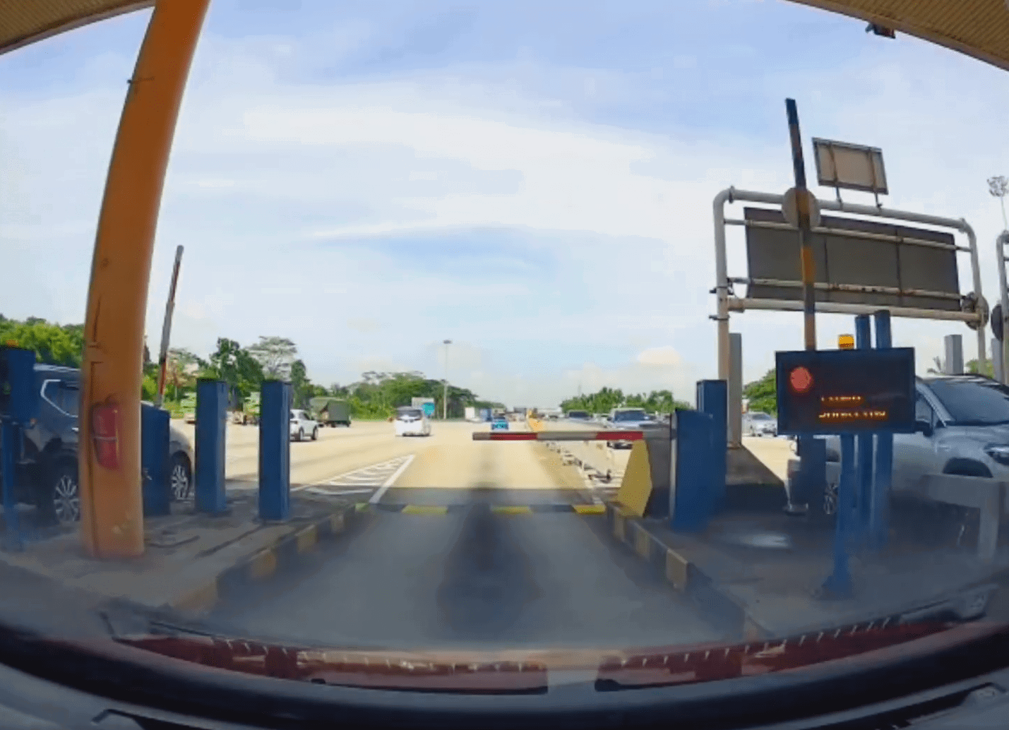 Cant pass toll