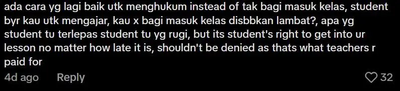 Comment on teacher warns to lock door (1)