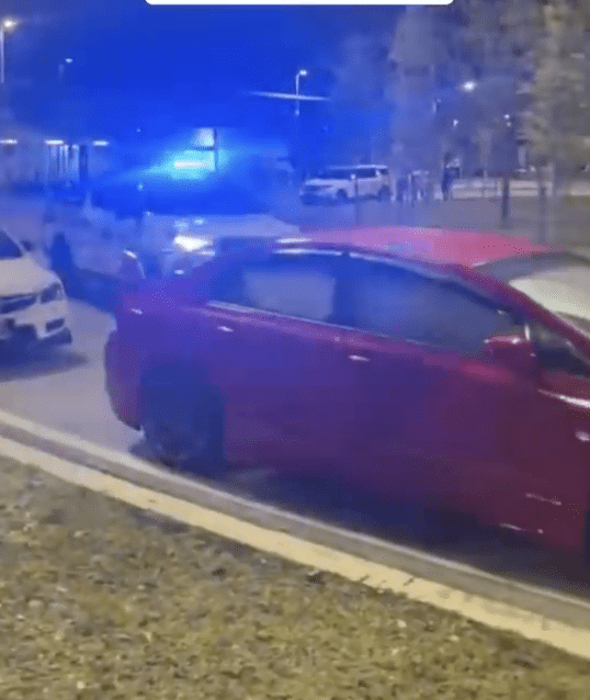 'Don't Go Out Racing, I'm Tired' - M'sian Police Officer Tells Motorists Not To Race Late At Night & We Can Totally Understand 3
