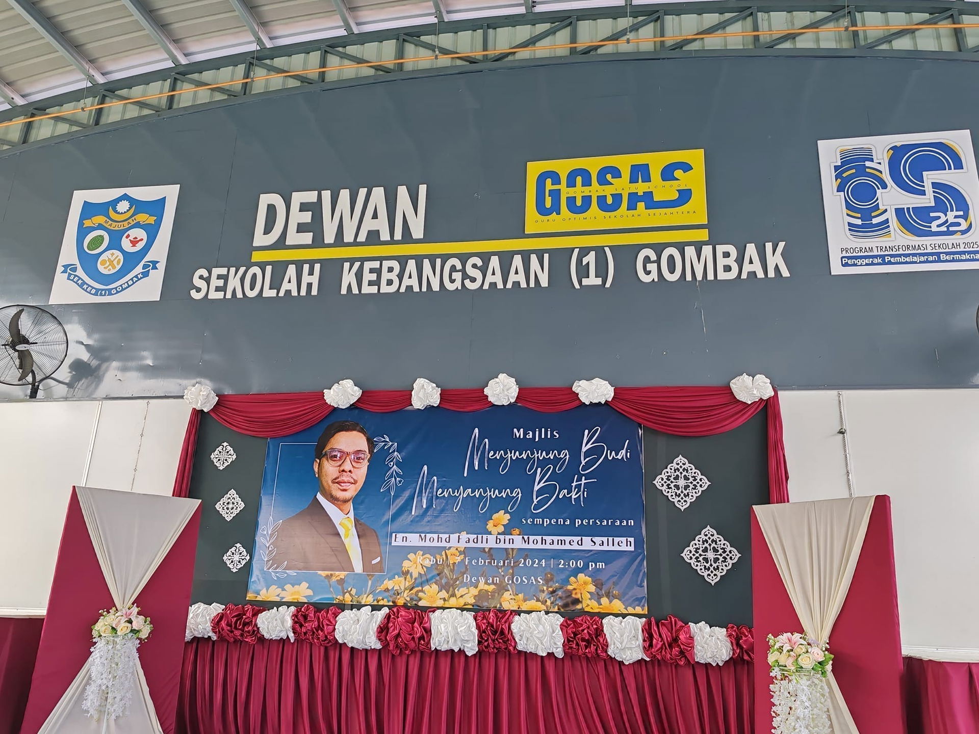 Farewell ceremony for M'sian teacher Mohd Fadli Salleh