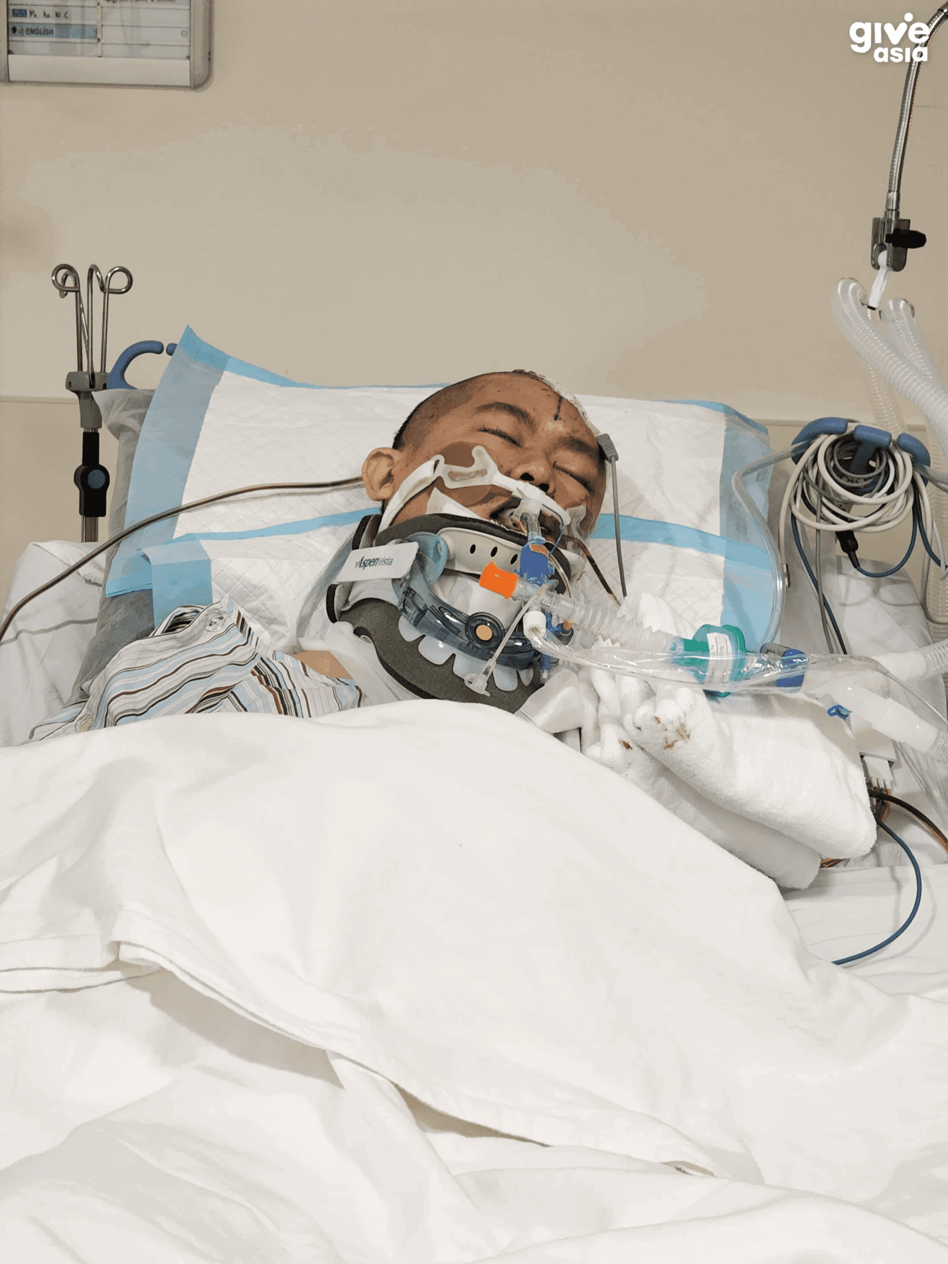 Ha Wee Chen at the ICU