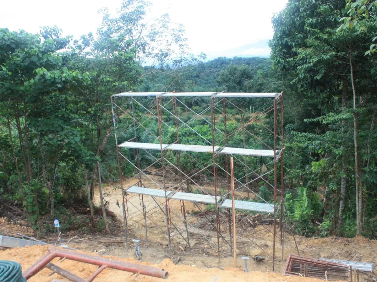 Twitterjaya discuss over Malaysian Stanford graduate's RM300k self built house