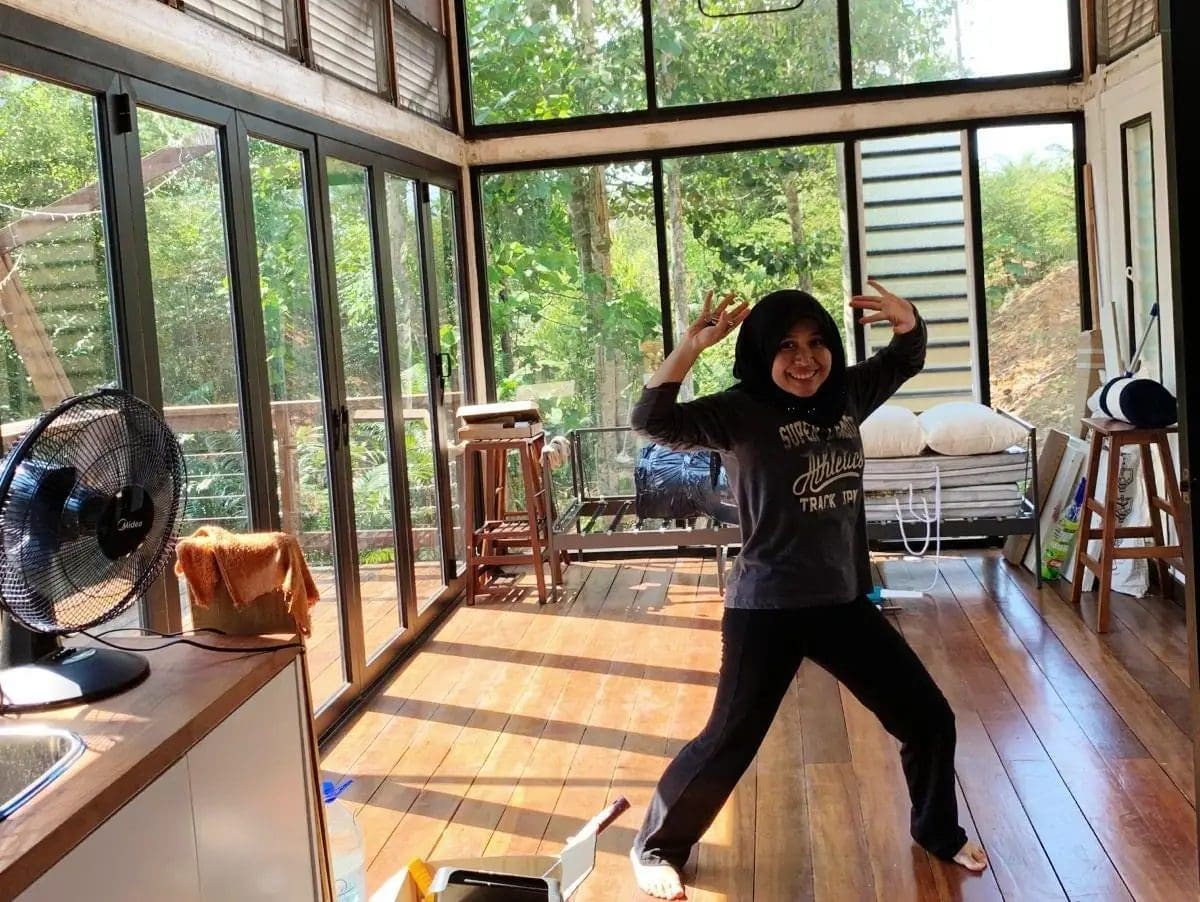 Twitterjaya discuss over Malaysian Stanford graduate's RM300k self built house