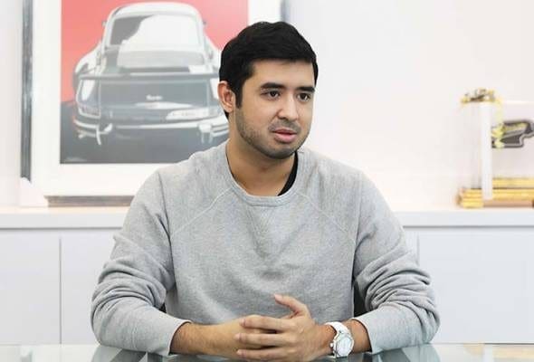 Tunku Temenggong Johor Tunku Idris Iskandar Ibni Sultan Ibrahim.
