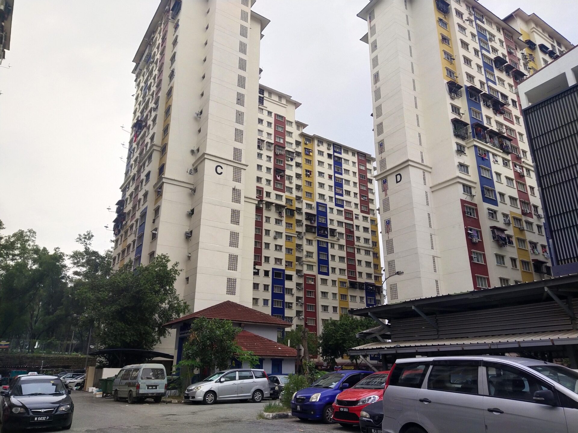 M'sian Teen Disappears While Throwing Out Trash, Found After 72 Hours