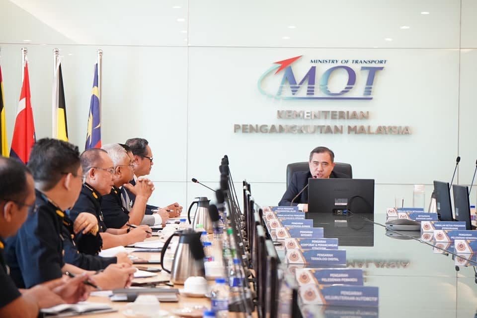 Anthony Loke meets with JPJ