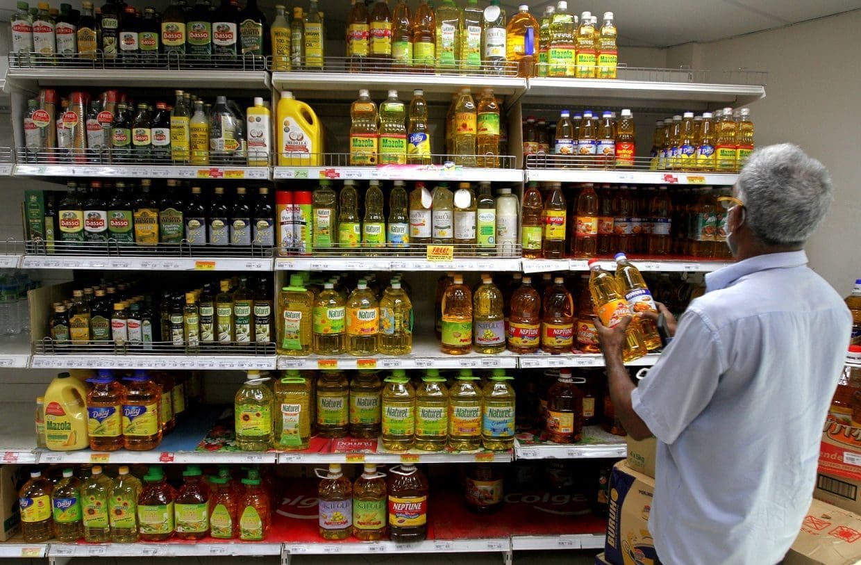 Opposition Leader Hamzah Zainudin's Son Charged with Violating Cooking Oil Subsidy Regulations