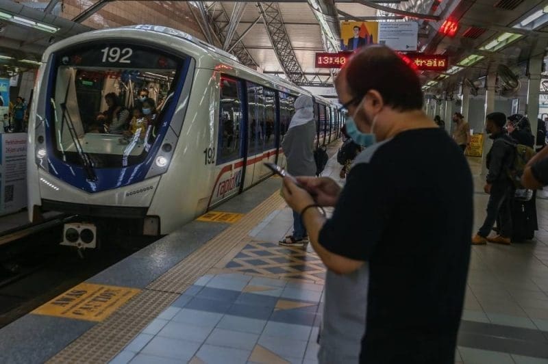 "Netizens Always Scold Me First When There's A Problem With Public Transport", Says Anthony Loke