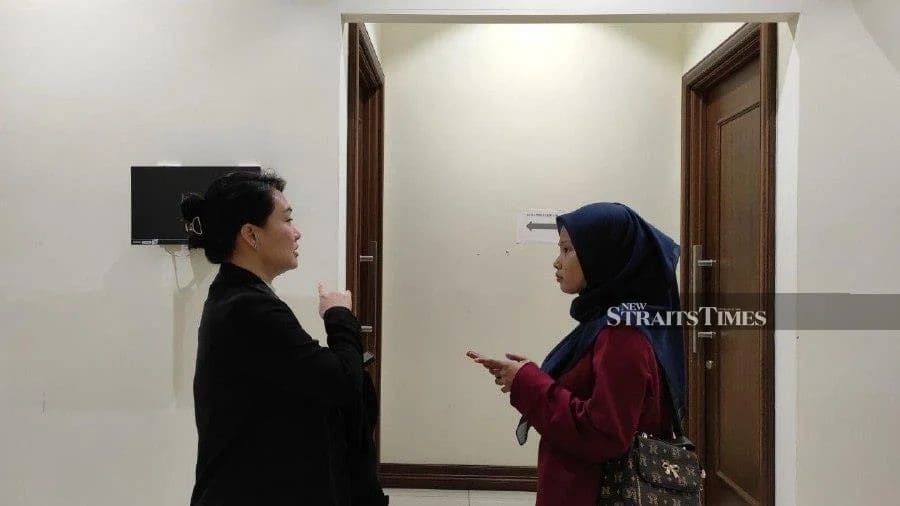M'sian Student Sues Ex-Teacher For Being Absent For 7 Months, Wants Her Case To Be A 'Wake Up Call'