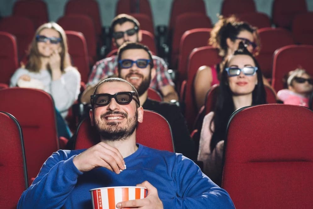"Whose Is This?!" — Underwear Gets Left Behind Inside Cinema, Shocking Netizens