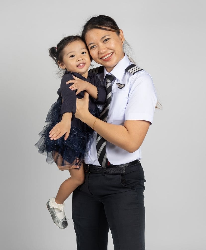 Puteri Anggia Hamzah - senior first officer of AirAsia 2024