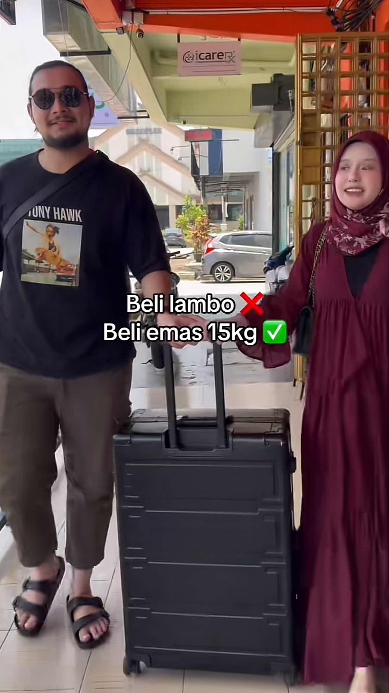 Influencer walking with a luggage stacked with cash