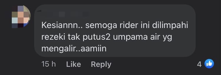 Rude Customer Tosses Cash At M'sian Delivery Rider To Avoid Getting His Hands Wet From The Rain comment 1