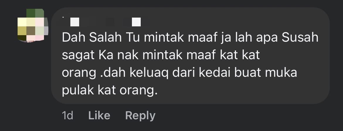 'Never Said Sorry!' — M'sian Man Slams Woman For Double Parking & Making Him Wait 30 Mins comment 2