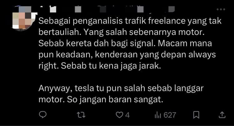 Tesla Driver Rams Into M'sian Motorcyclist Who Hit Side Mirror Out Of Anger comment 3