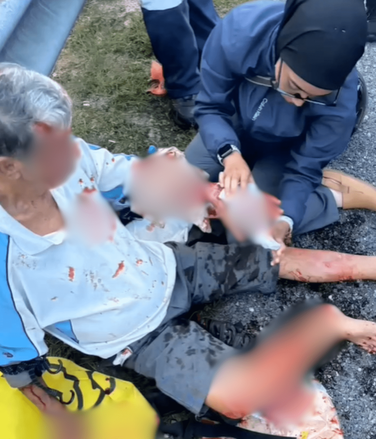 Malay helping injured uncle after accidentScreenshot 2025-01-09 160704 (3)