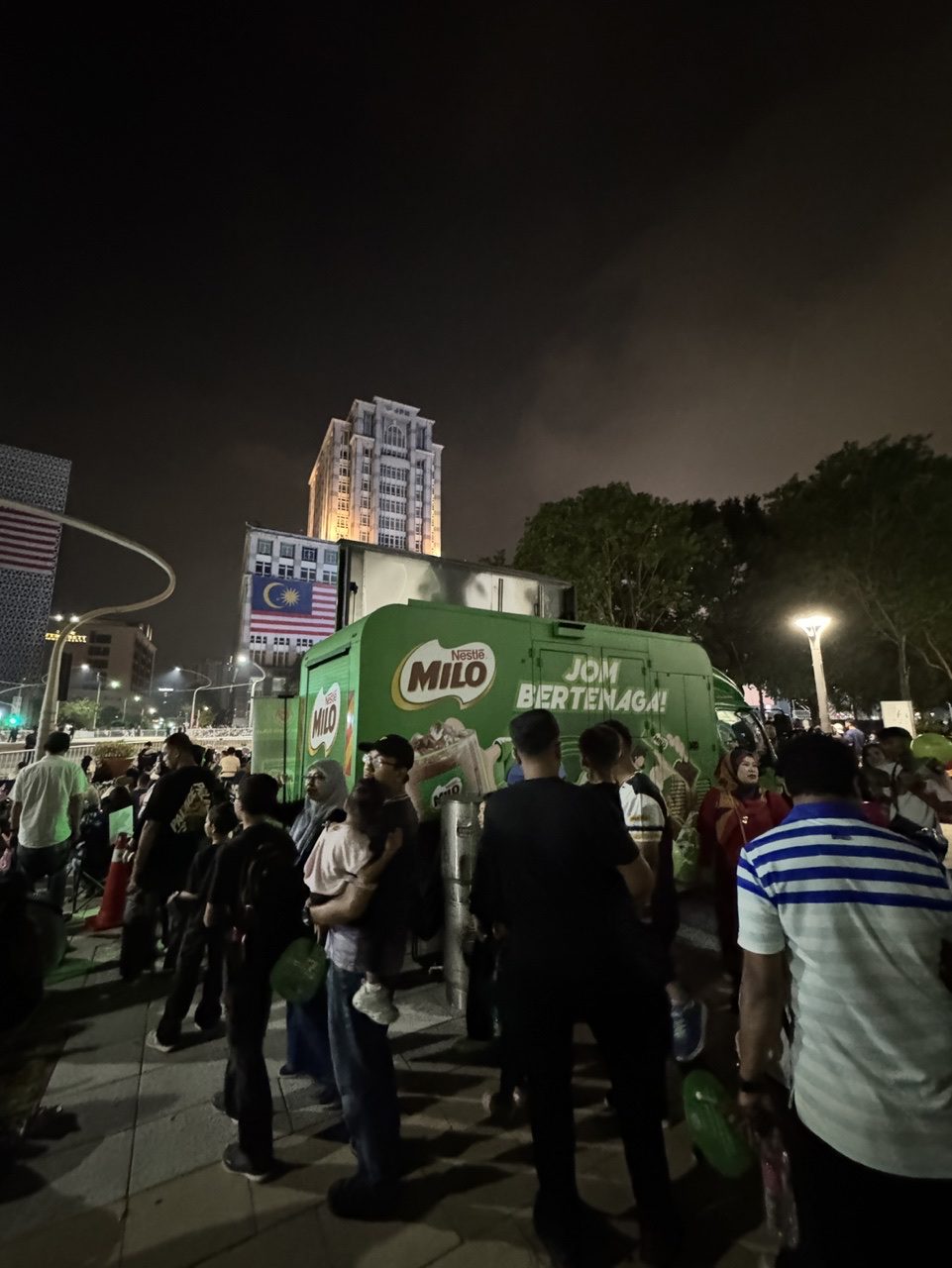 Milo truck