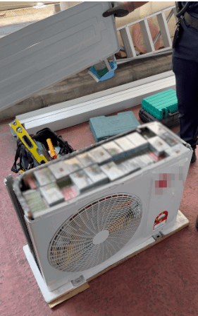 M’sian Man Hides Over 890 E-Vaporisers Inside Van, Gets Caught At Woodlands Checkpoint photo 1