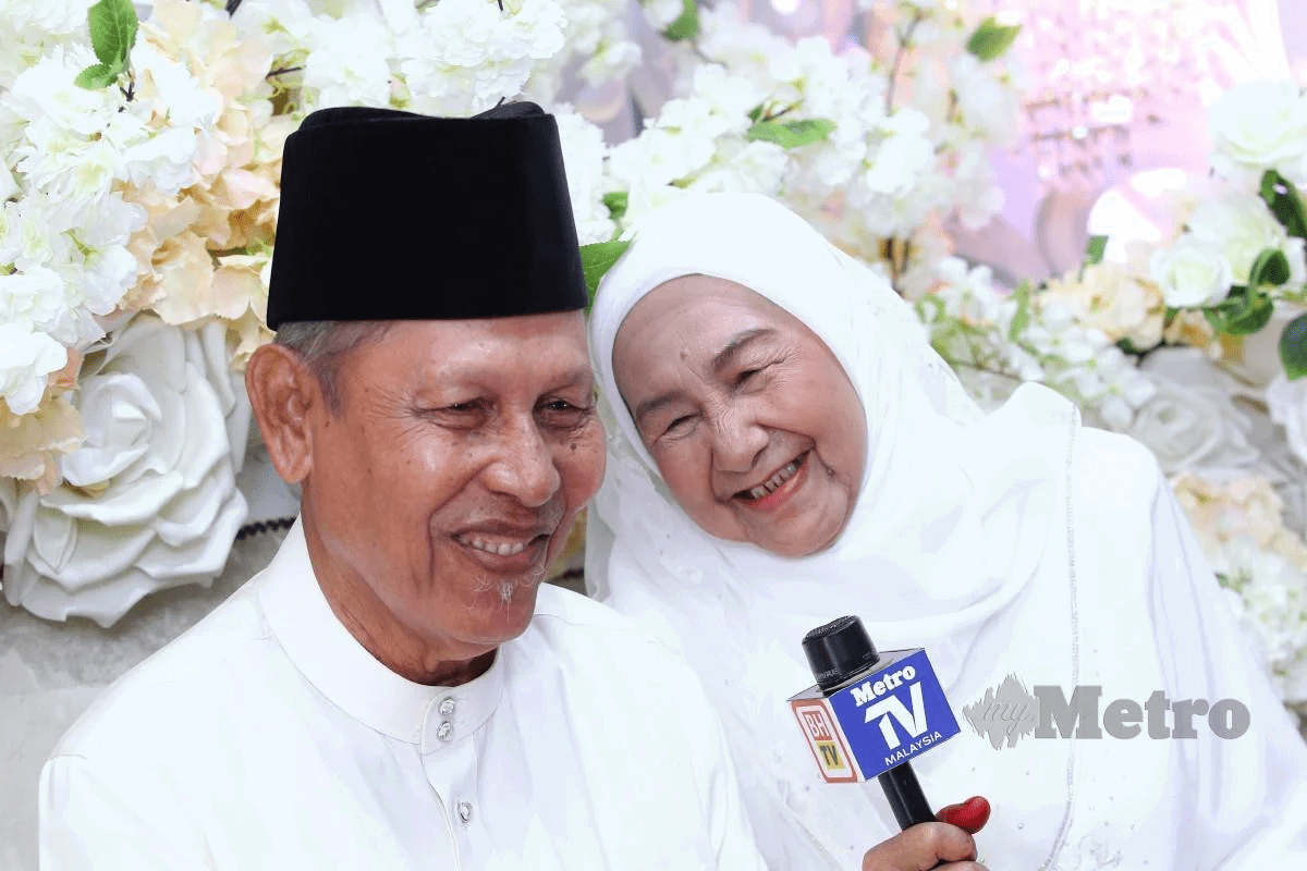 Rohani with Yusof