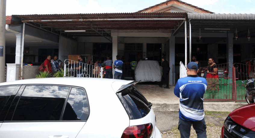 58yo M'sian Man Slits Wrist And Bleeds Out As He Allegedly Was Unable To Tolerate His Illness Anymore