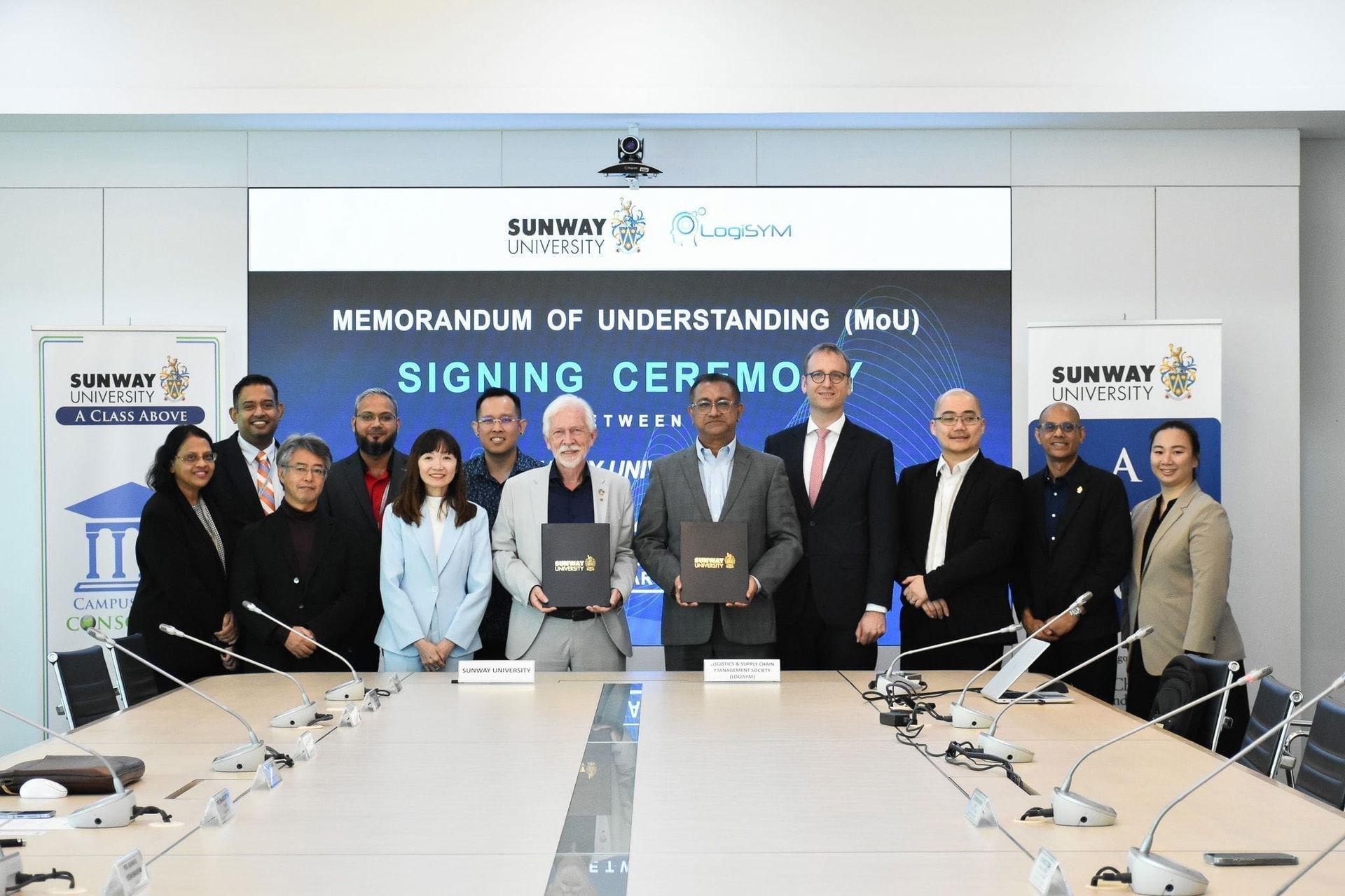 Sunway University x LogiSYM MoU Group Picture