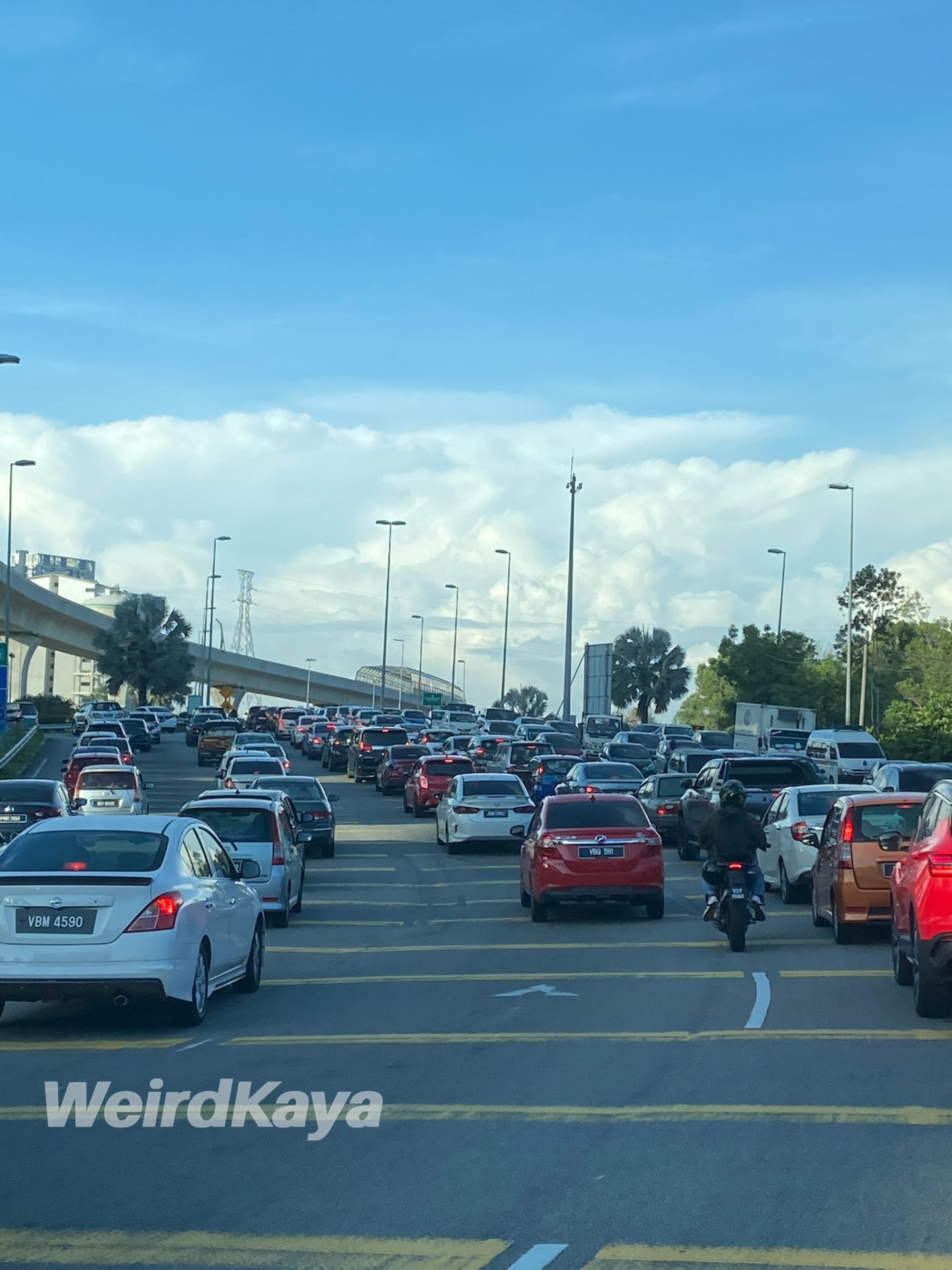 traffic-jam-KL-1.jpg