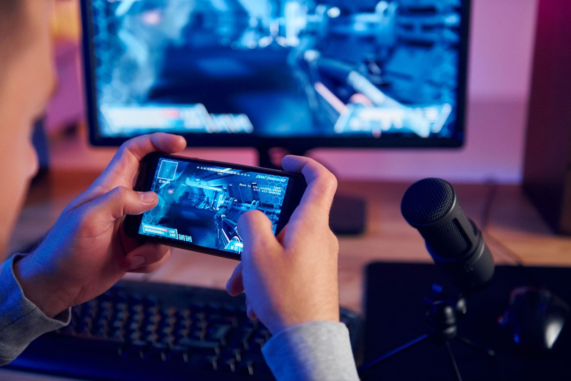 13yo Girl Spends RM290K Of Family's Savings On Mobile Games, Says She Was Pressured Into Doing So